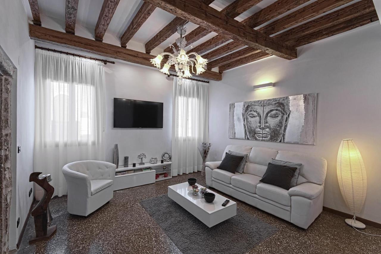 Ca' Alessandro Apartment เวนิส ภายนอก รูปภาพ