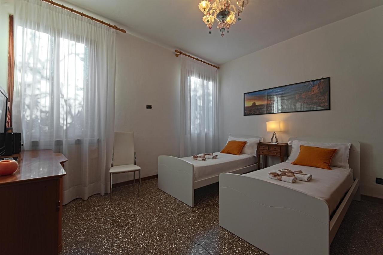 Ca' Alessandro Apartment เวนิส ภายนอก รูปภาพ